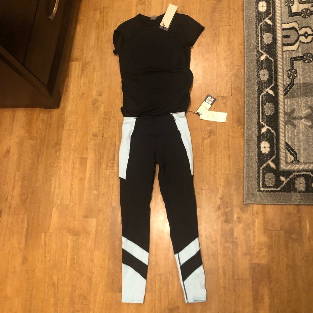 Calia by Carrie Underwood two piece work out set